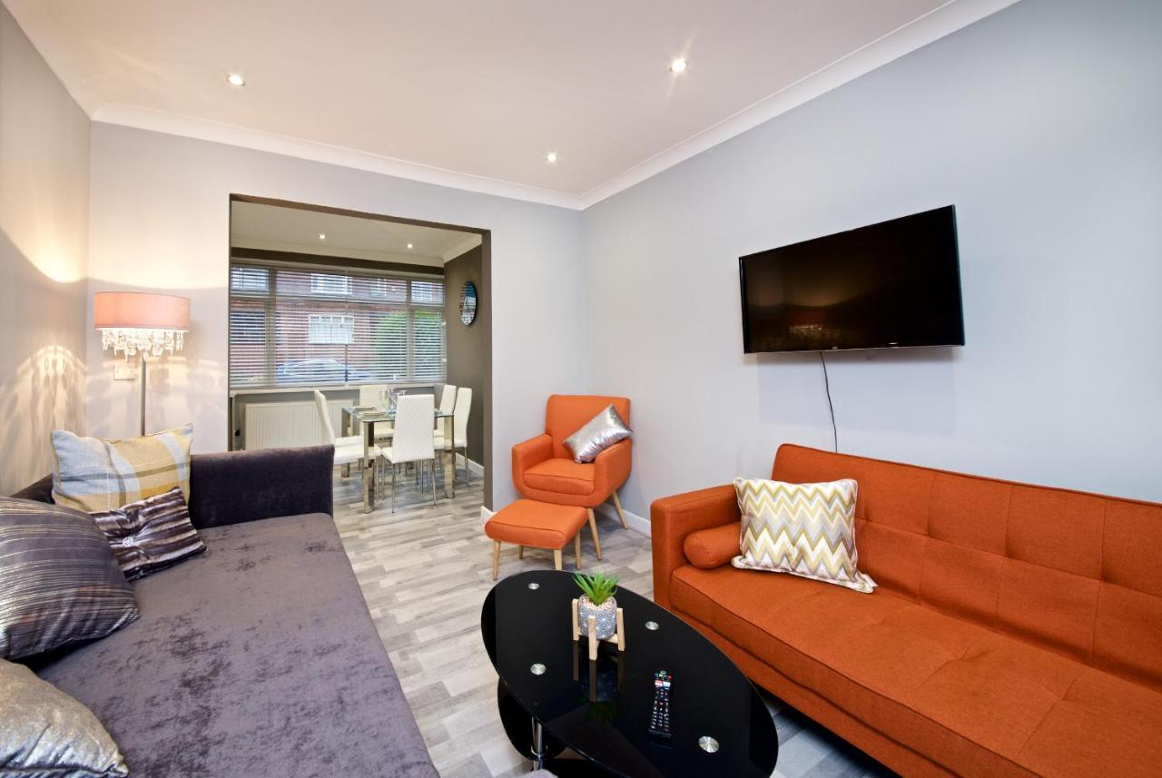 Beautiful Cozy Home With Free Parking Manchester Exteriör bild